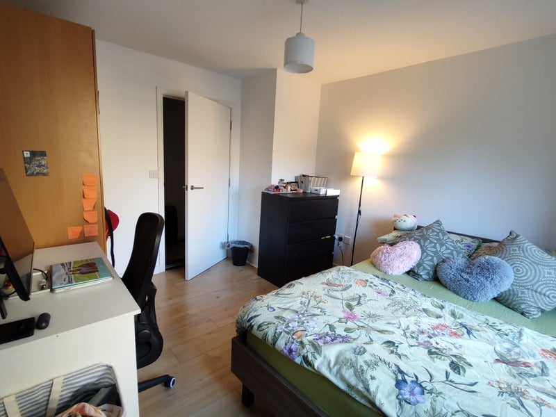 Room Barchester Street in Greater London