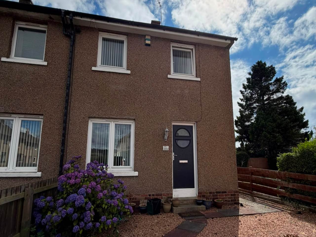 House Duncarse Place in Dundee