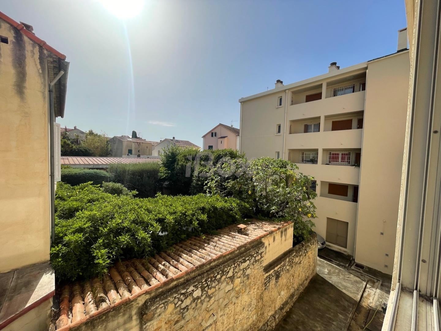 Flat Rue Denis Litardi in Toulon