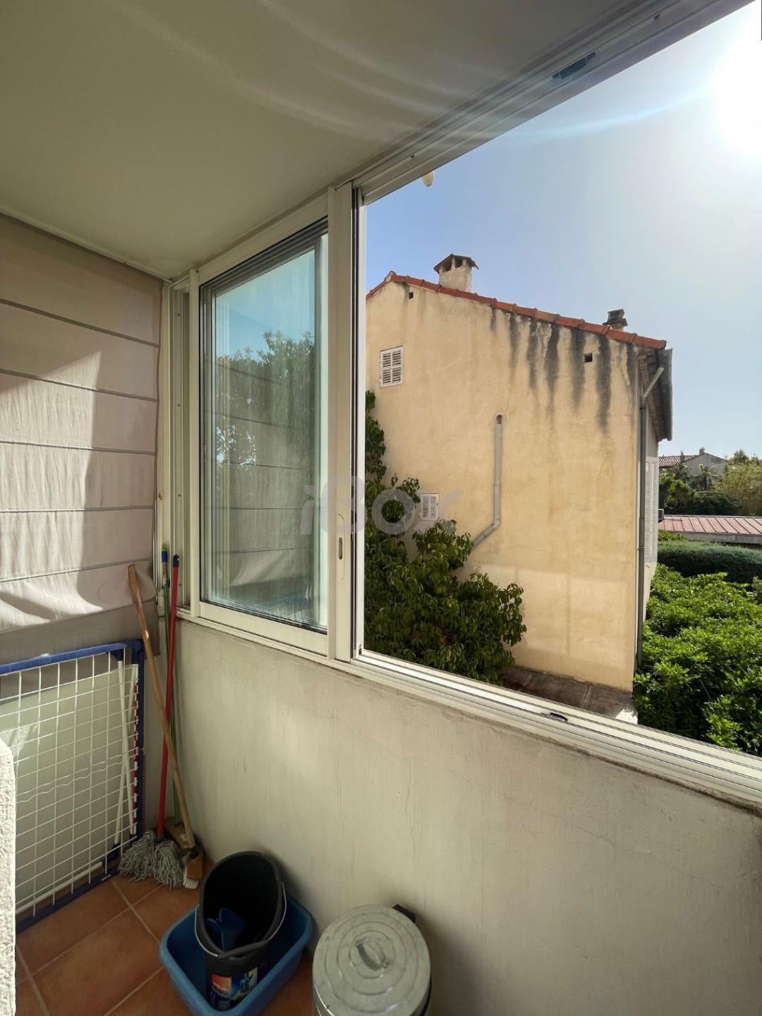 Flat Rue Denis Litardi in Toulon