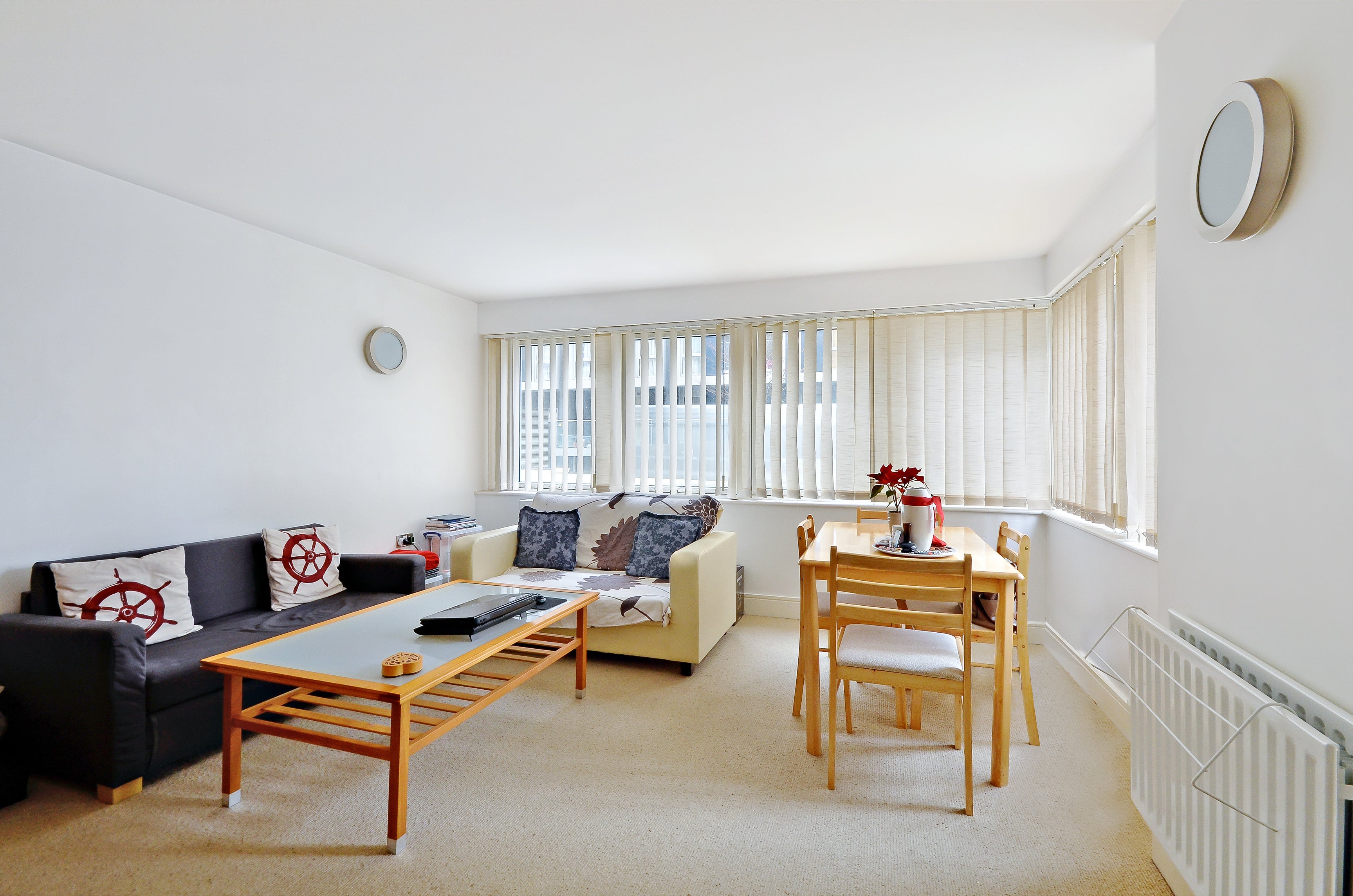 Flat Cassilis Road in Greater London