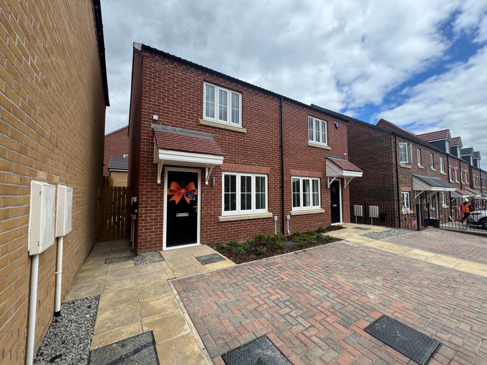 House Grange Park in Barnby Dun with Kirk Sandall