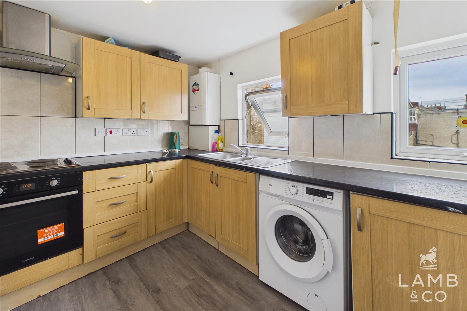 Flat Pallister Road in Clacton-on-Sea