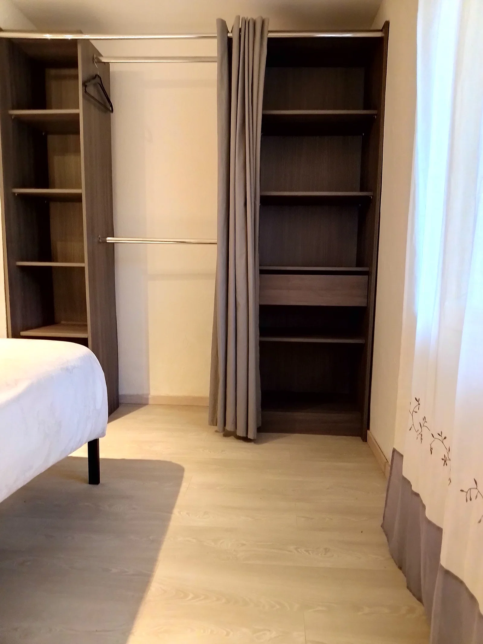 Room Rue des Cistes in Antibes