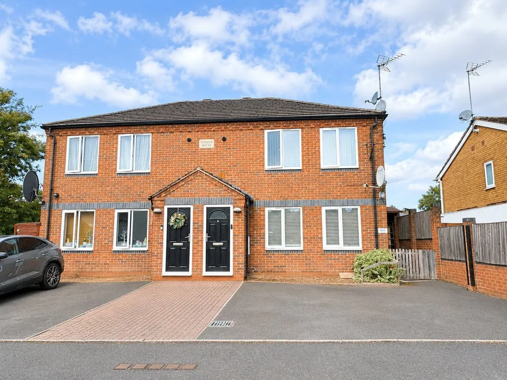 Flat Poplar Road in Wyre Forest