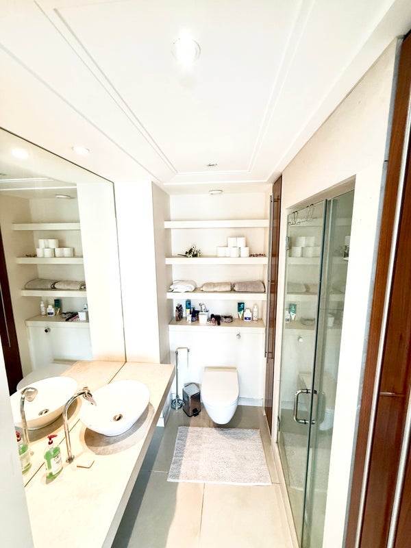 Room Fairmont Avenue in Greater London
