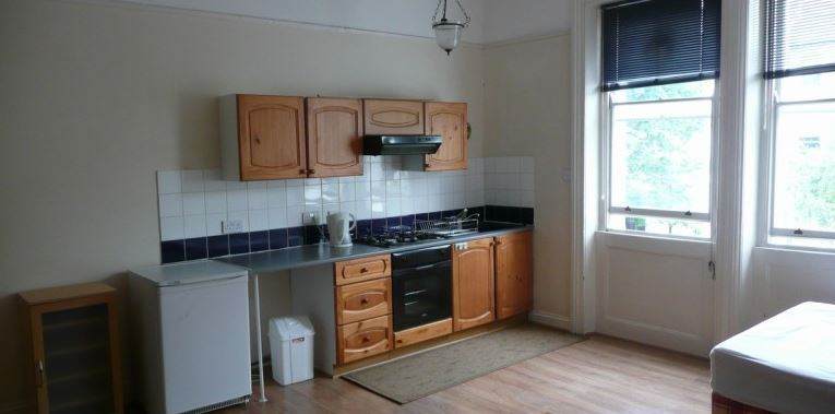 Flat Priory Road in Greater London