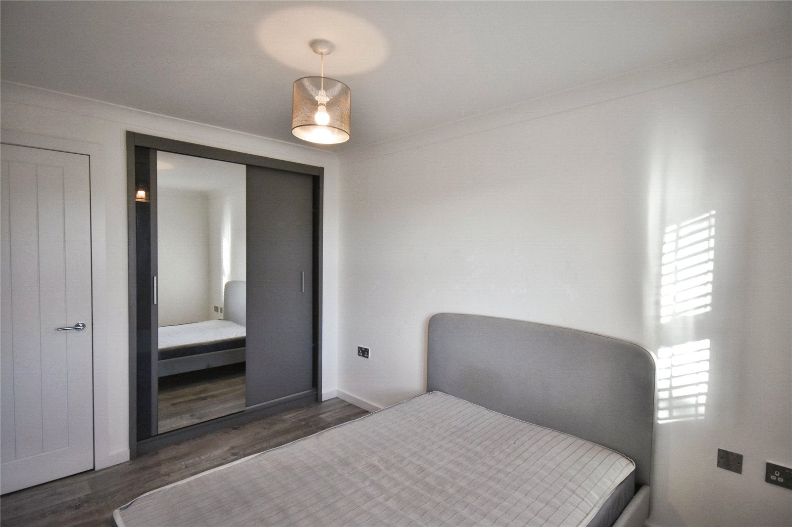 Flat The Green in Theale