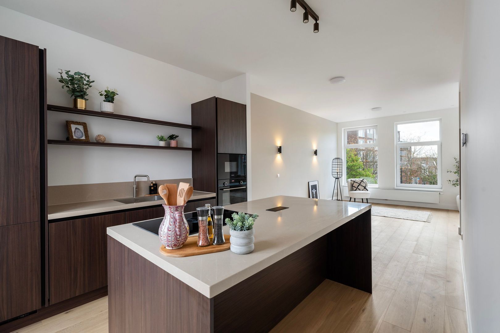 Appartement Newtonplein 4 A in Den Haag
