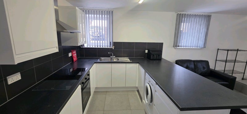 Flat Tetlow Street in Liverpool