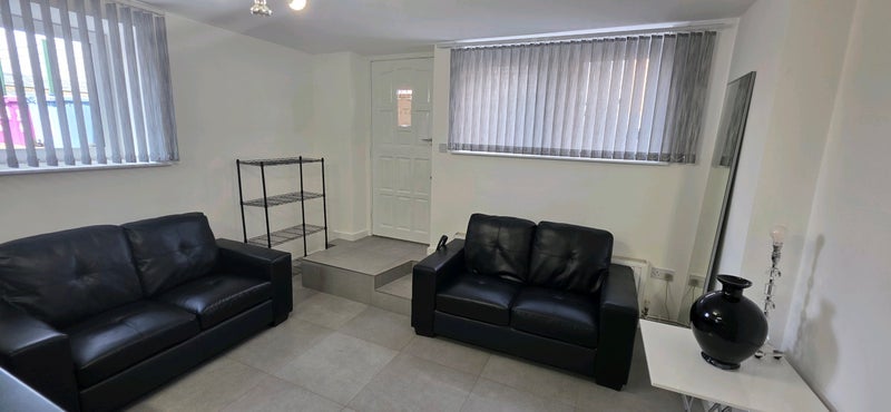 Flat Tetlow Street in Liverpool