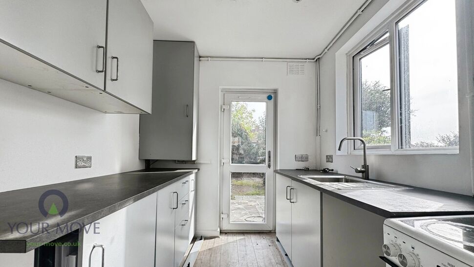 House Dorothy Evans Close in Greater London