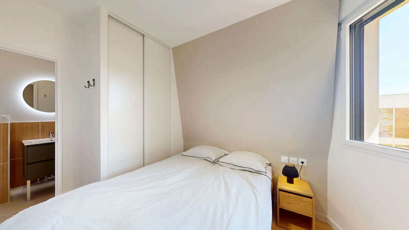 Room Avenue de la Paix in Vanves