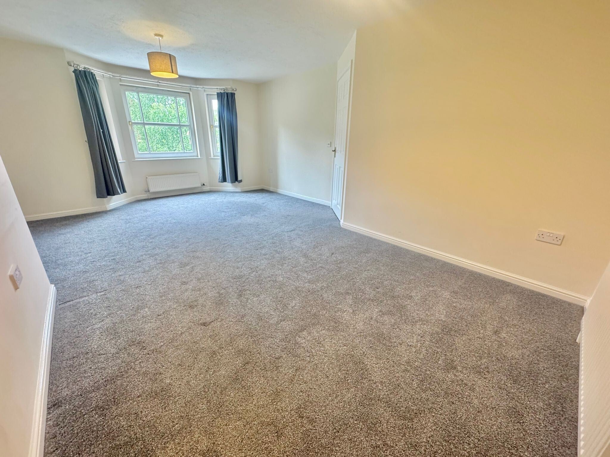 Flat Pennyford Drive in Liverpool