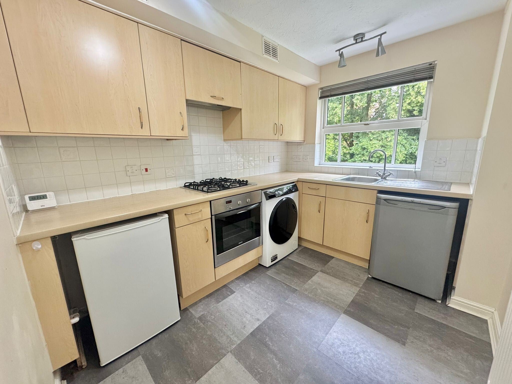 Flat Pennyford Drive in Liverpool