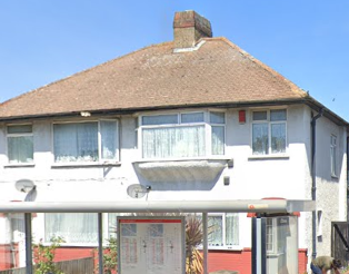 House Bath Road in Greater London