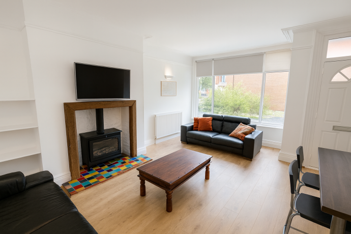 House Stanmore Avenue in Leeds