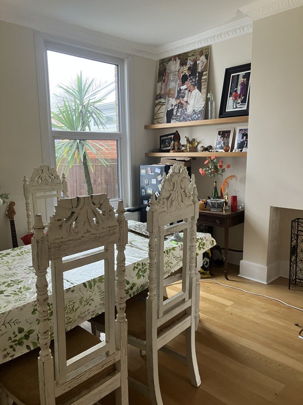 Room Bedford Road in Greater London