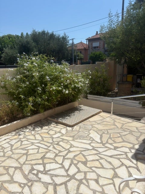 House Boulevard Schloesing in Marseille