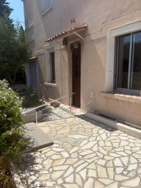 House Boulevard Schloesing in Marseille