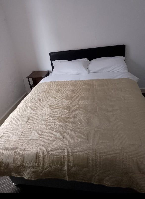 Room Vance Road in Blackpool