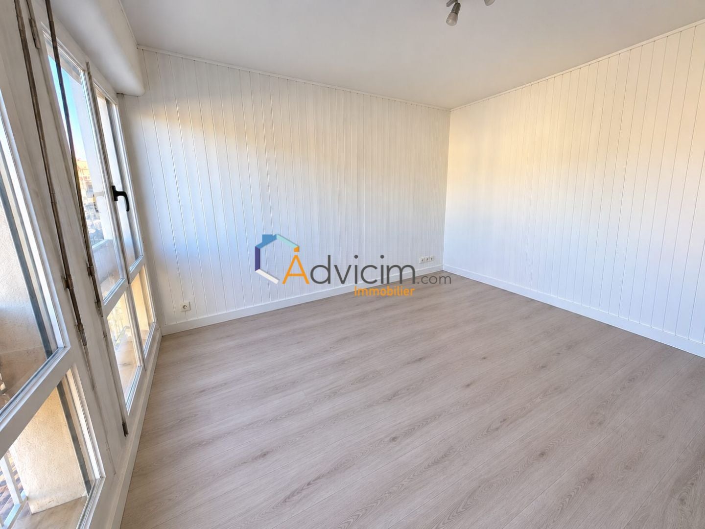 Appartement Allée Flandres Dunkerque à Saint-Jean-le-Blanc