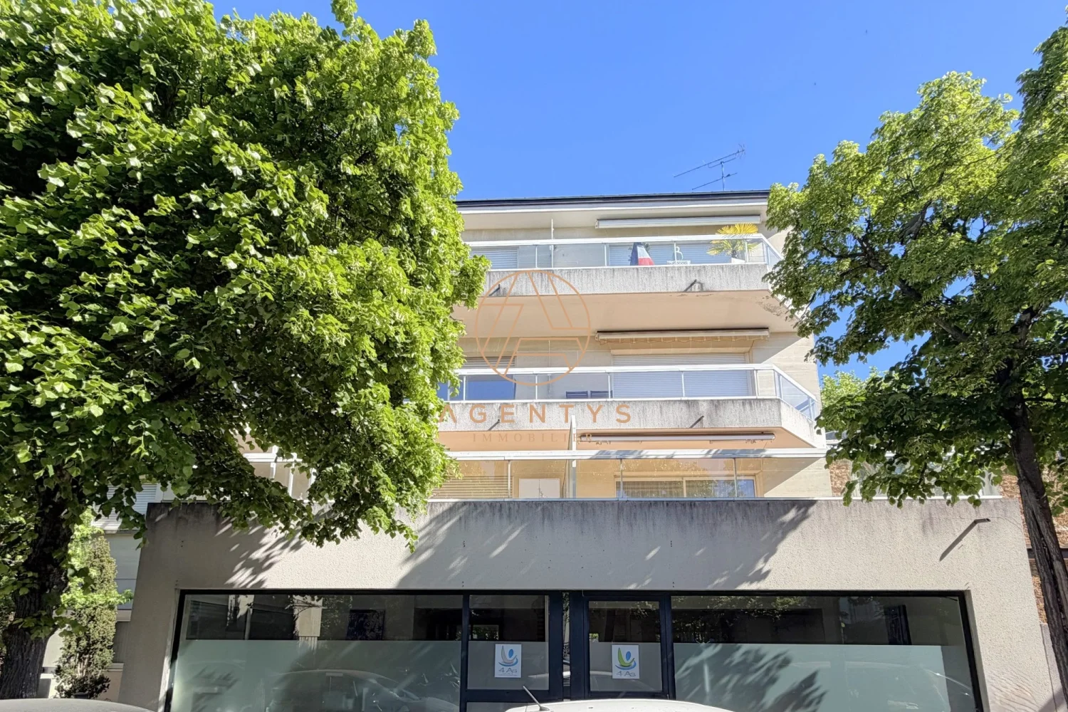 House Rue Paul Déroulède in Saint-Maur-des-Fossés