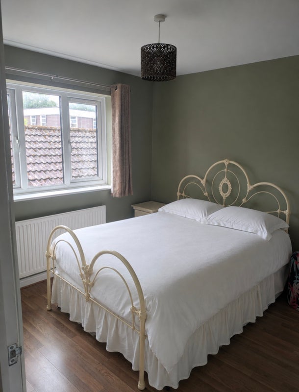 Room Lechlade Gardens in Bournemouth
