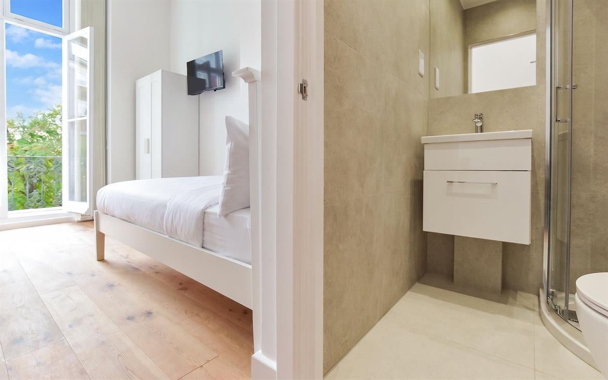 Flat Talbot Road in City of Westminster