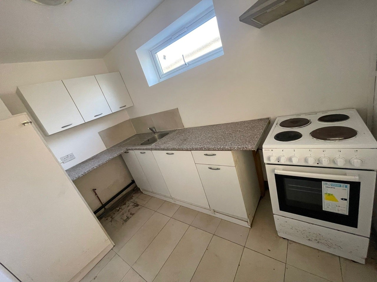 Flat Herent Drive in Greater London