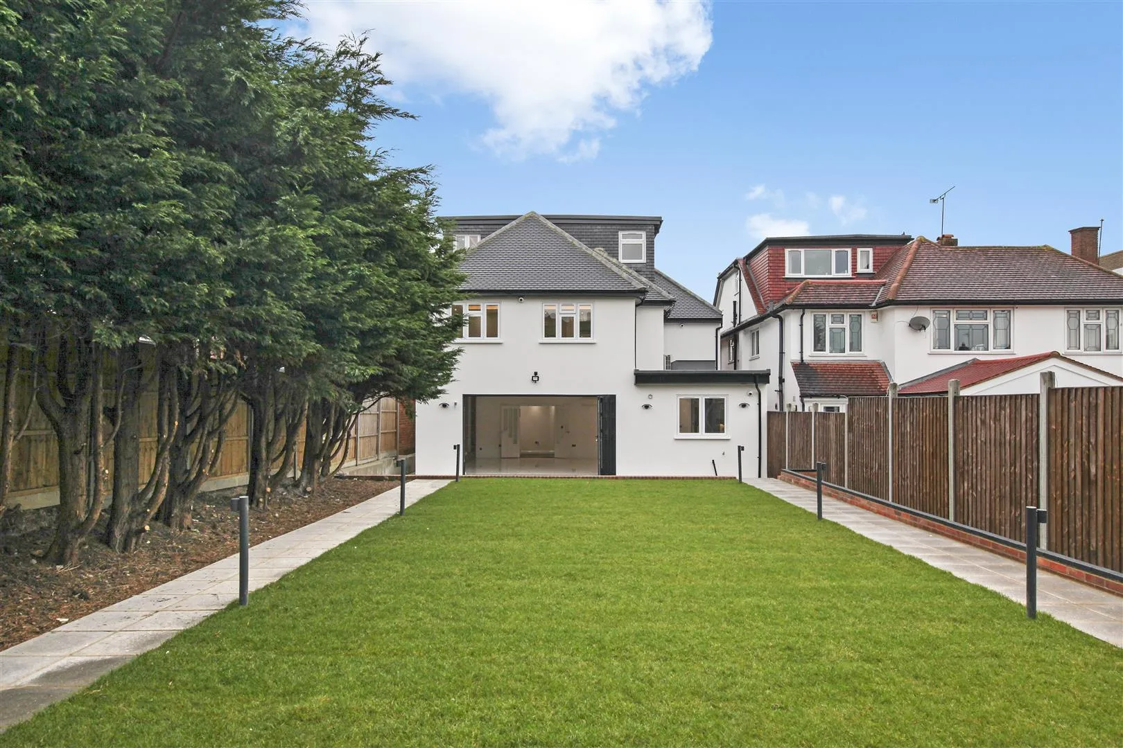 House Sudbury Court Drive in Greater London