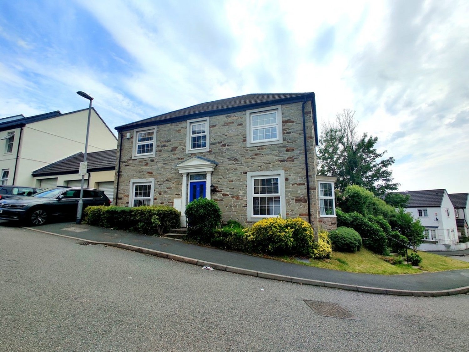 House Lowen Bre in Truro