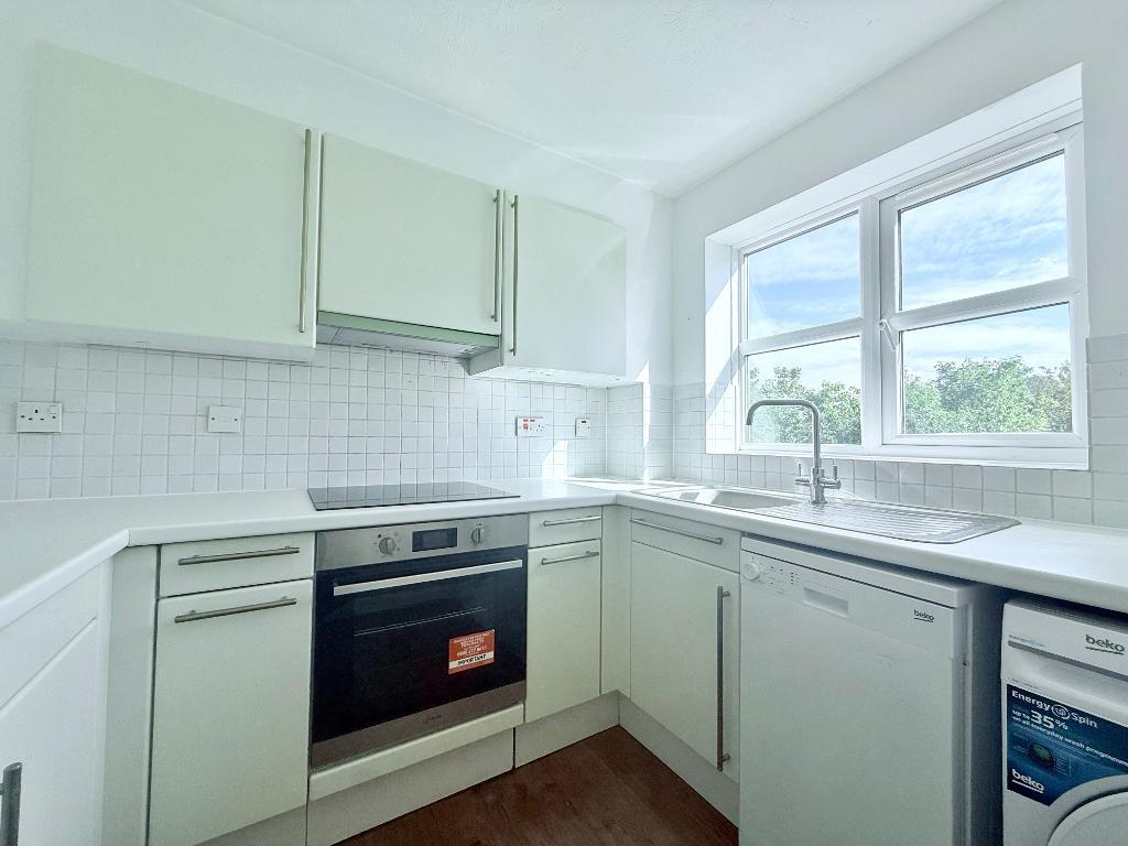 Flat Anderson Close in Greater London