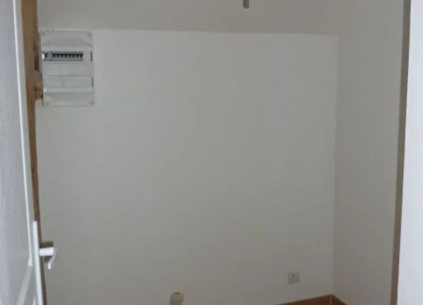 Flat Rue du 21 Août in Souppes-sur-Loing
