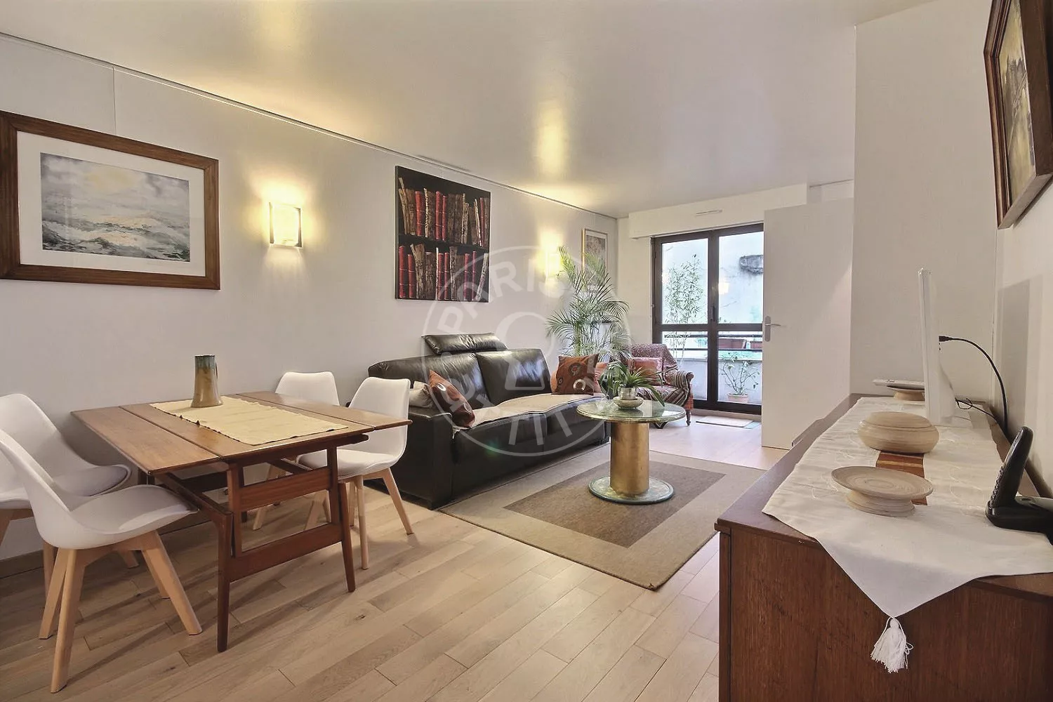 Flat Rue Ordener in Paris