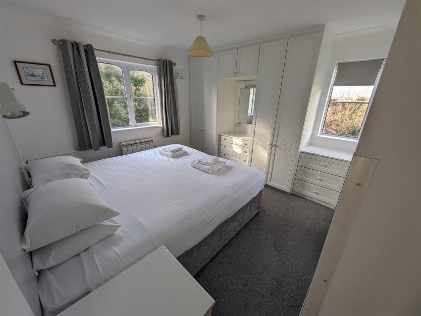 Flat Pendennis Road in Falmouth