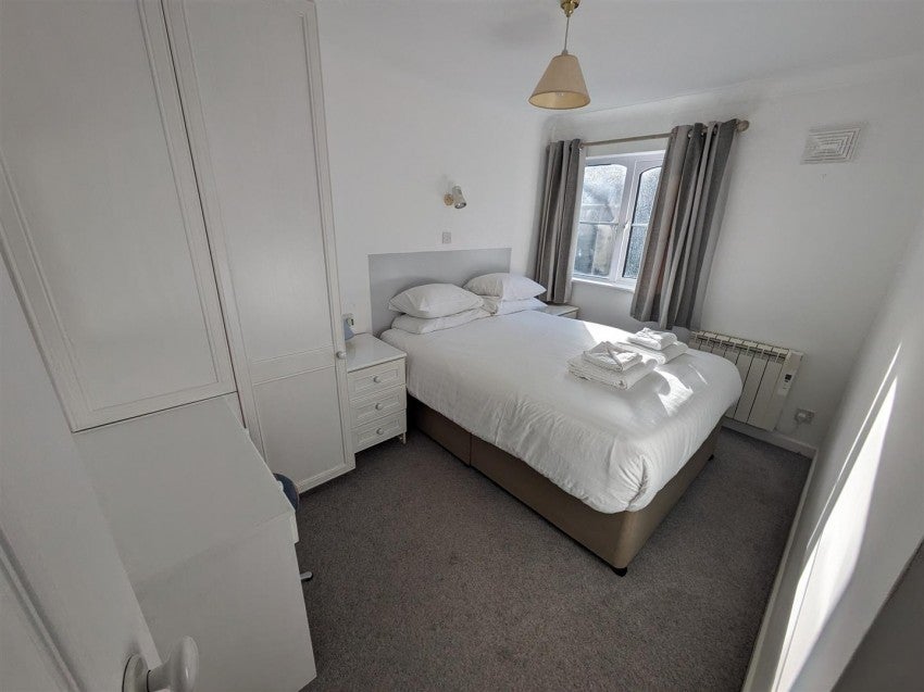 Flat Pendennis Road in Falmouth