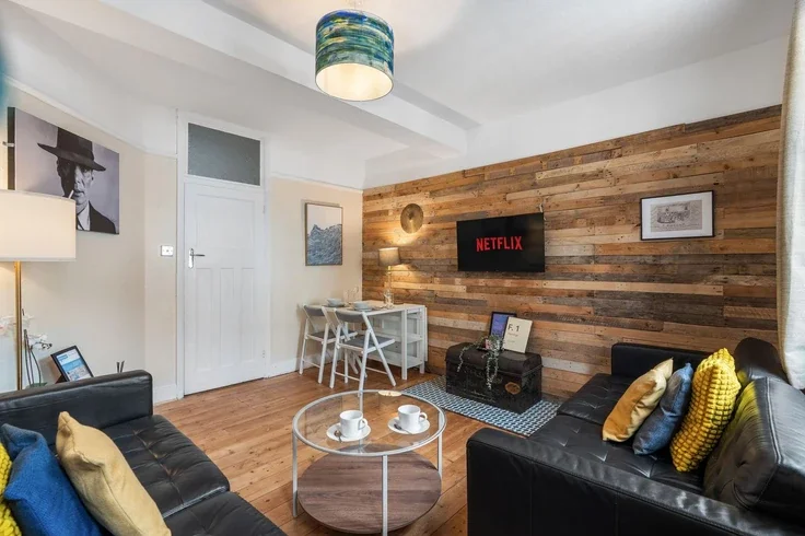 Flat George Street in St Leonards