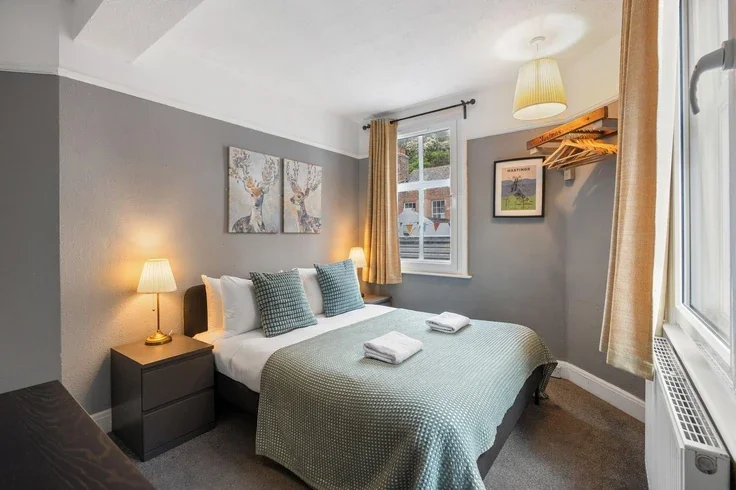 Flat George Street in St Leonards