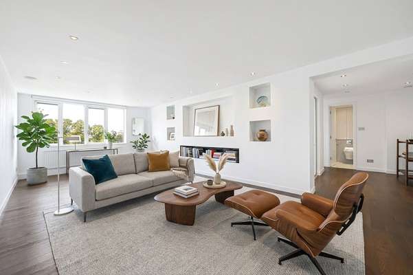 Flat Wellington Road in City of Westminster