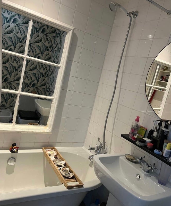 Room Minford Gardens in Greater London