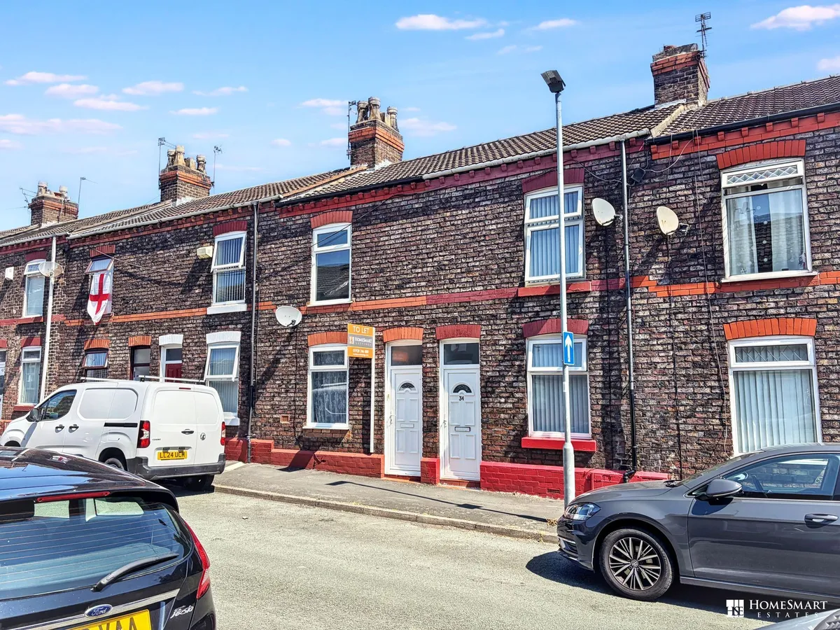 House Greenway Road in Widnes