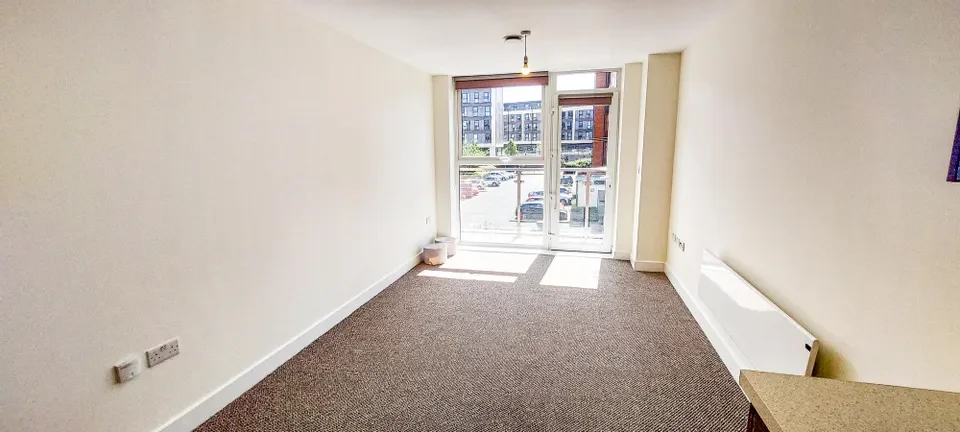 Flat Woden Street in Salford