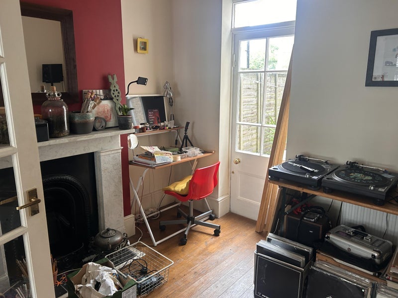 Room Colwell Road in Greater London