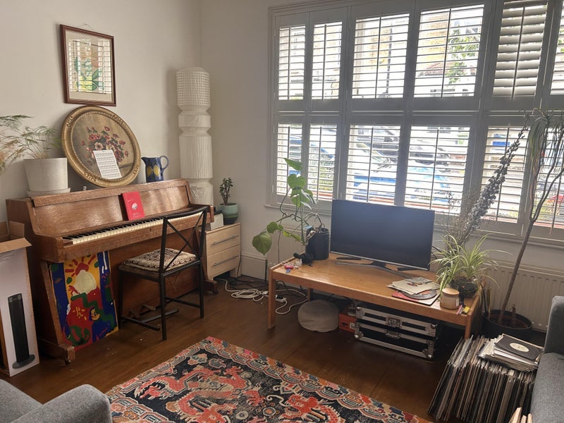 Room Colwell Road in Greater London