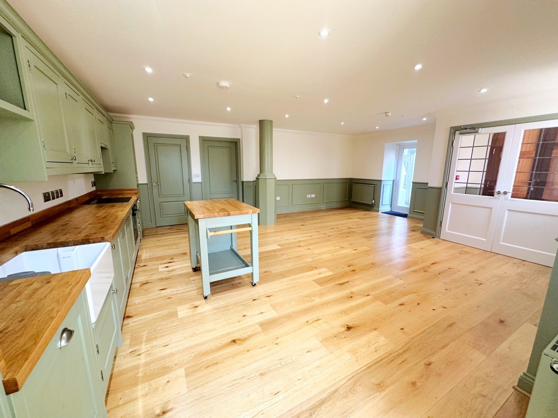 Flat Wickham Avenue in Rother