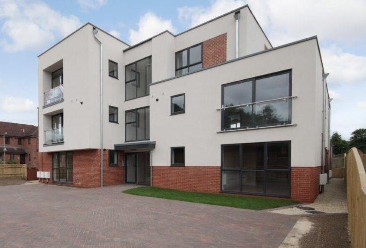 Flat St Paul's Crescent in Vale of White Horse