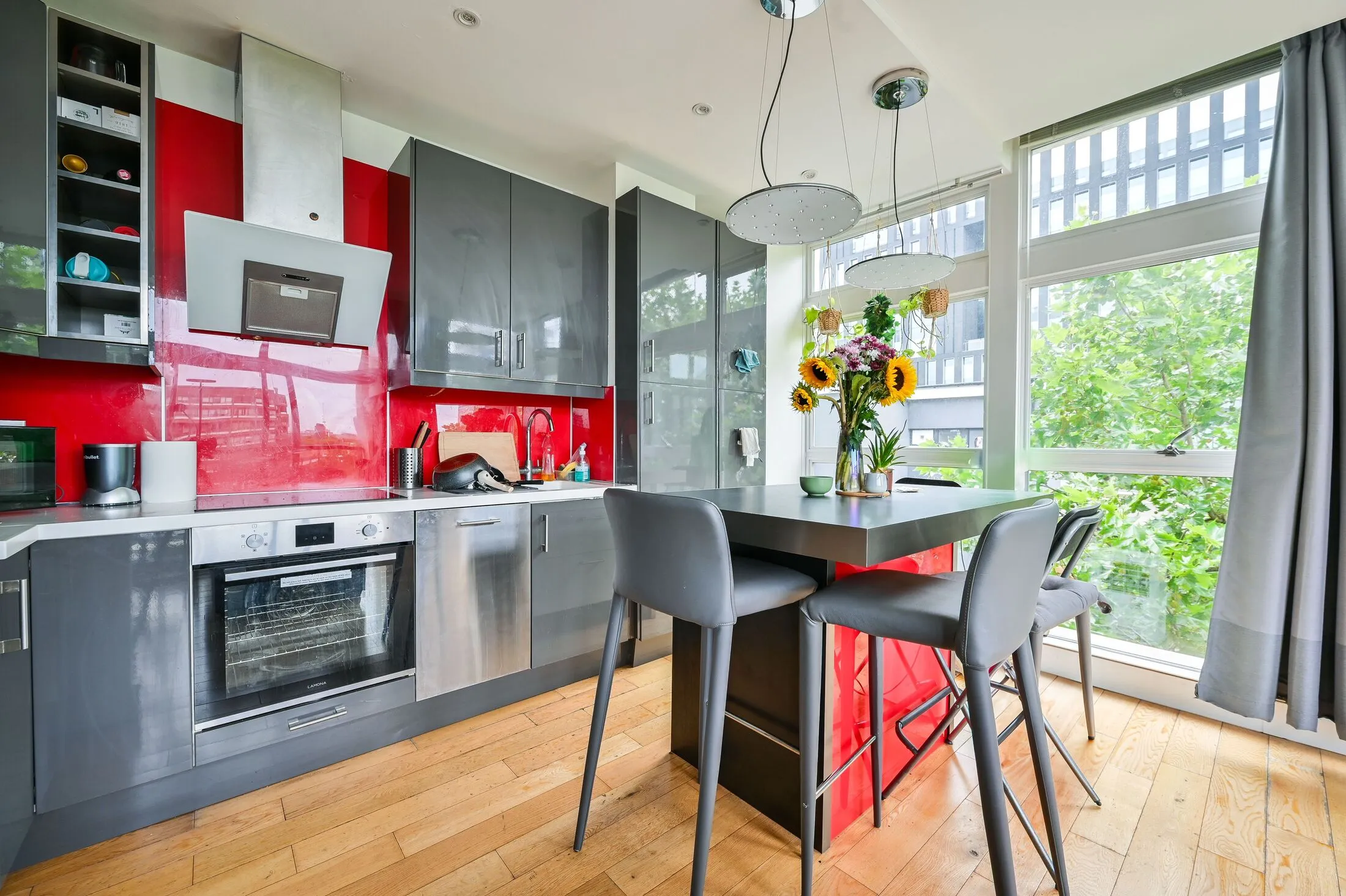Flat Newington Causeway in Greater London