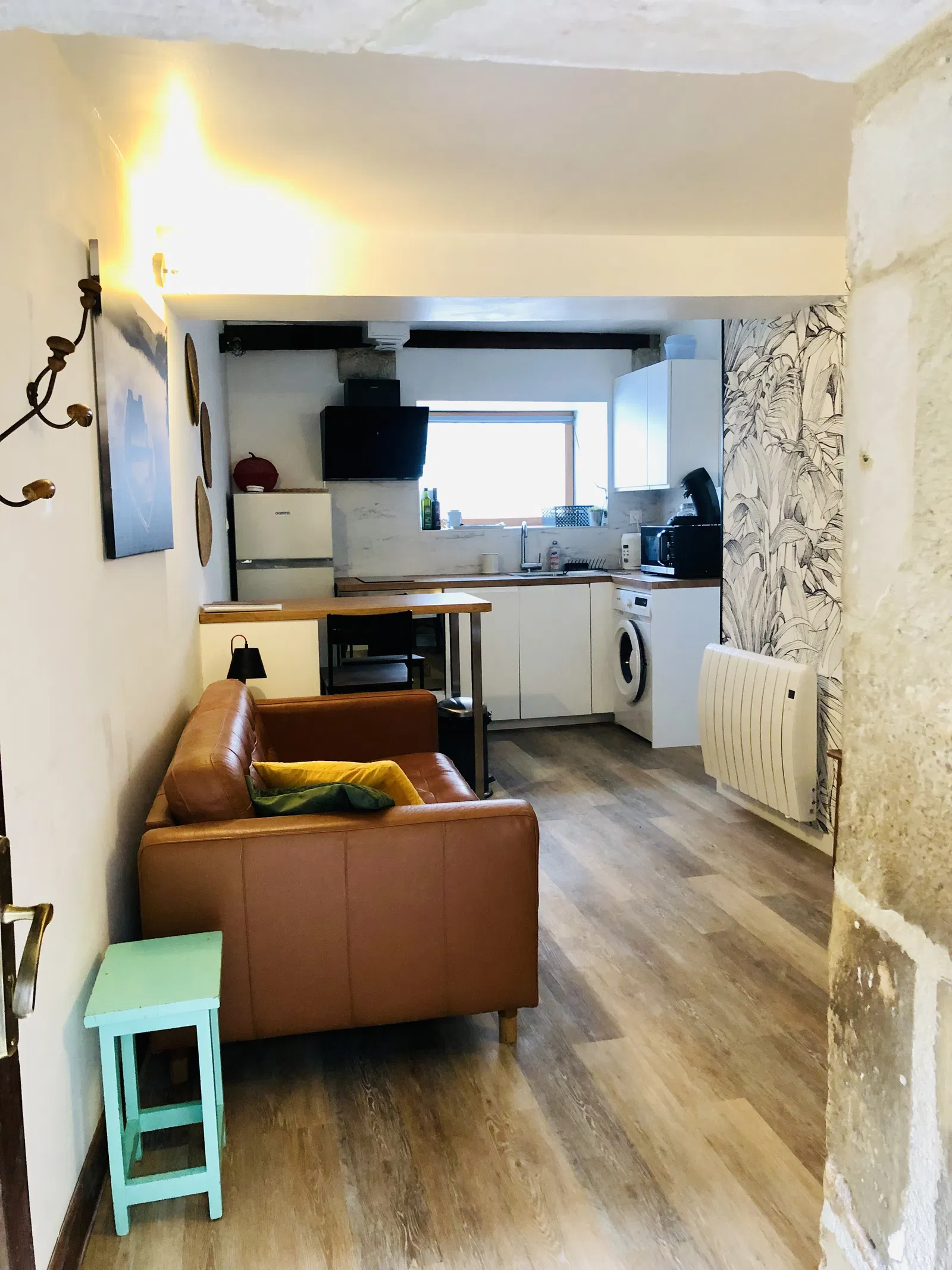 Room Rue Basse in Ménétréol-sous-Sancerre