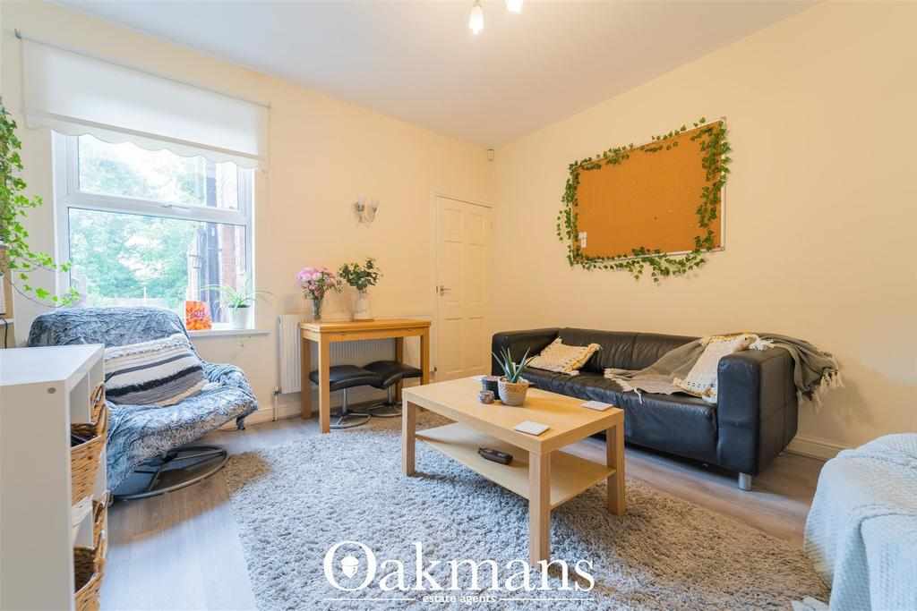 Flat Tiverton Road in Birmingham
